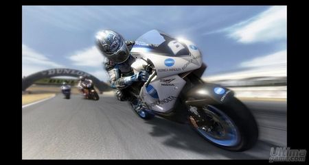 Moto GP 2006 URT, retrasado hasta Mayo