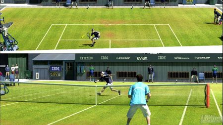 Mejora tu servicio con Virtua Tennis 3 para PSP