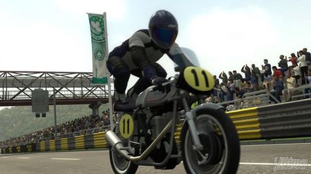 Bizarre Creations anuncia que Project Gotham Racing 4 ya es GOLD