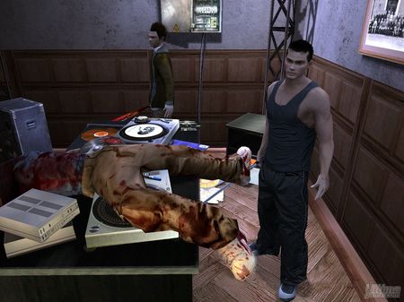 As es la versin porttil de Obscure 2. El terror vuelve a PSP...