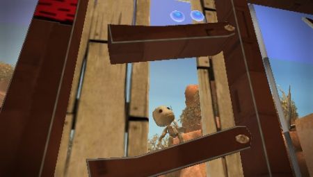 LittleBigPlanet Portable: Sackboy muestra su cara ms simptica en PSP