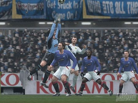 8 nuevas imgenes de la versin PlayStation Portable de Pro Evolution Soccer 5