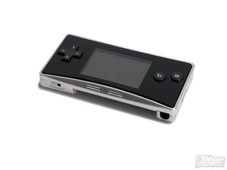 Nintendo pretende vender 4 millones de GameBoy Micro en todo el mundo hasta Marzo del 2006