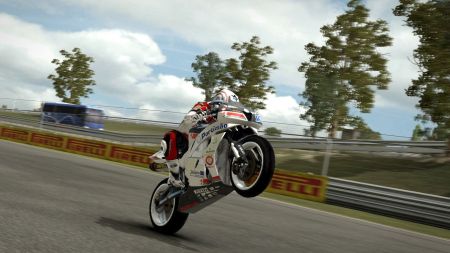 SBK X: Superbike World Championship - As lucen las motos oficiales en la competicin del ao